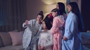 L'affaire du secret de la soirée pyjama / L'affaire du pari de la plus grande bouche