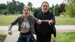 Des sifflements dans le cimetière