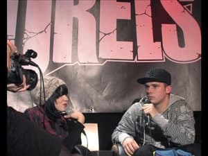 Ce que je raconte dans mes chansons, c'est des clichés, c'est pas la vérité