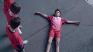 L'affaire du pénible canular téléphonique / L'affaire du sportif pas très sport